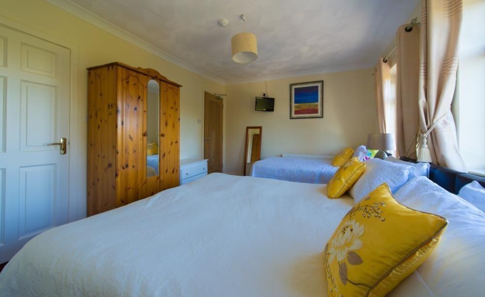 Aisleigh Guest House Carrick on Shannon Exteriör bild