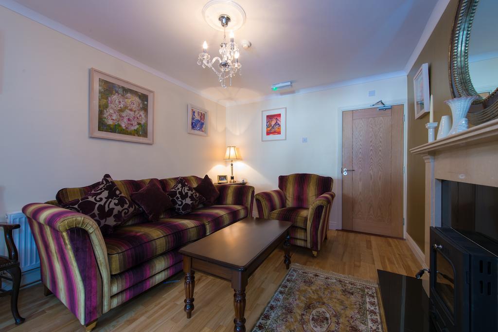 Aisleigh Guest House Carrick on Shannon Exteriör bild